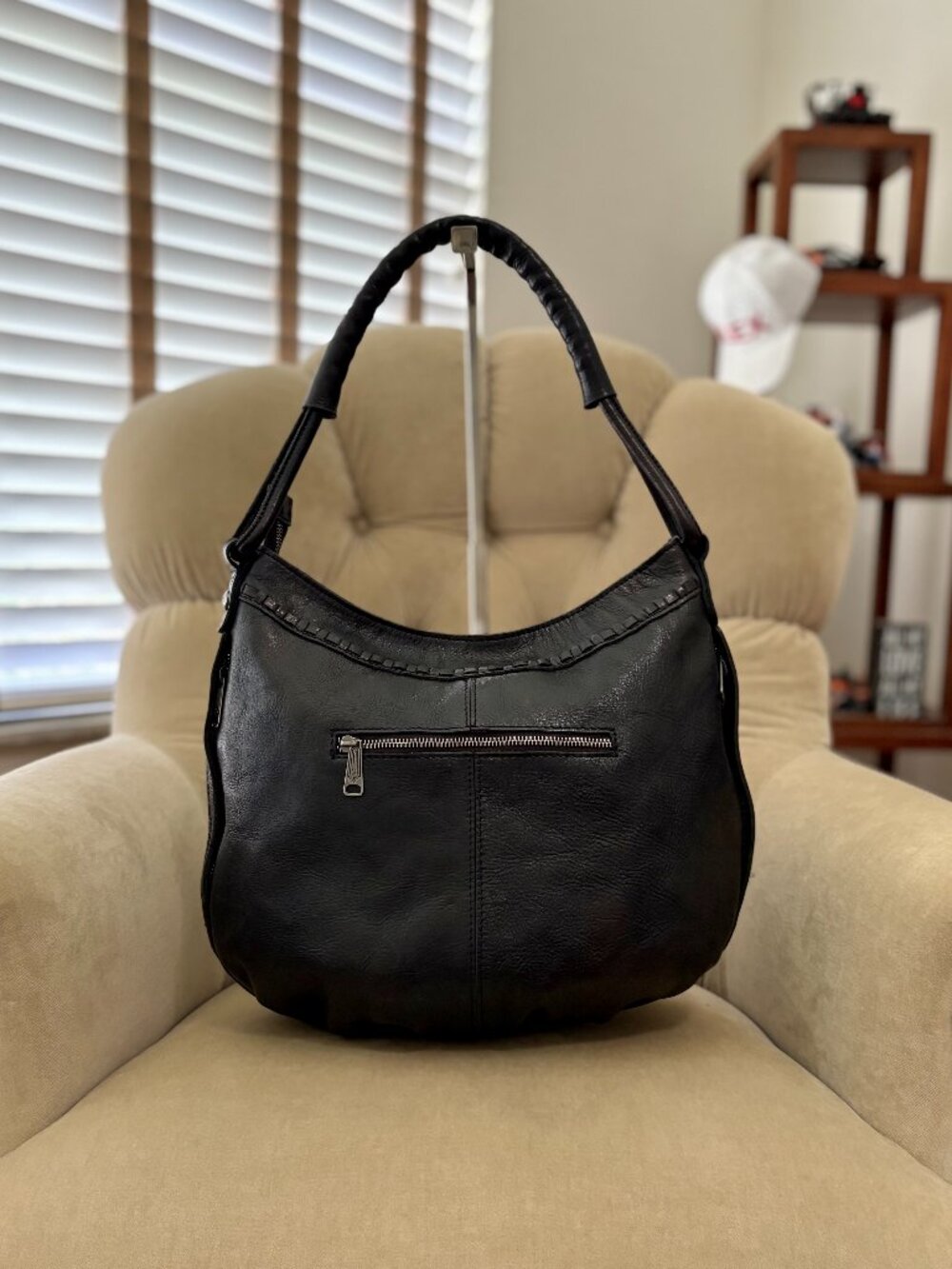 Auth. PATRICIA NASH Iconic Pebbled Leather Whip Stitch Large Hobo Shoulder Bag - Picture 5 of 7